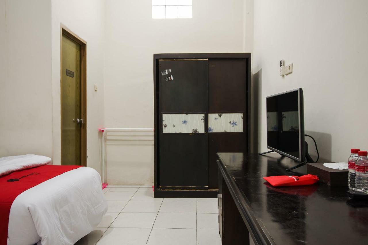 Reddoorz Syariah Near Fort Marlborough Bengkulu Luaran gambar
