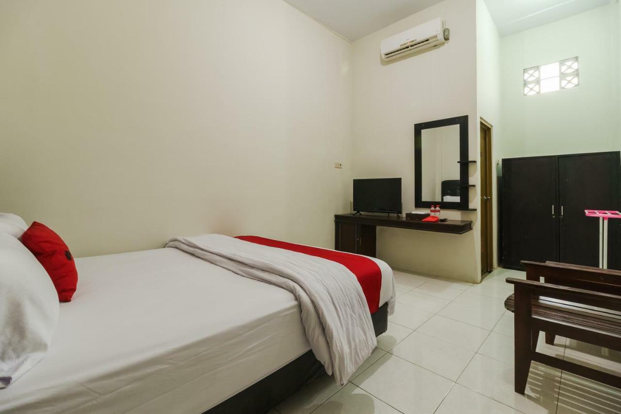 Reddoorz Syariah Near Fort Marlborough Bengkulu Luaran gambar
