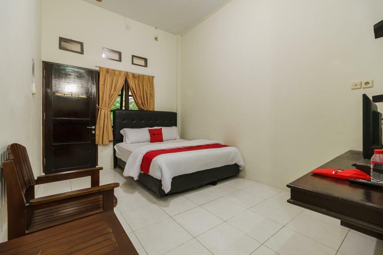 Reddoorz Syariah Near Fort Marlborough Bengkulu Luaran gambar
